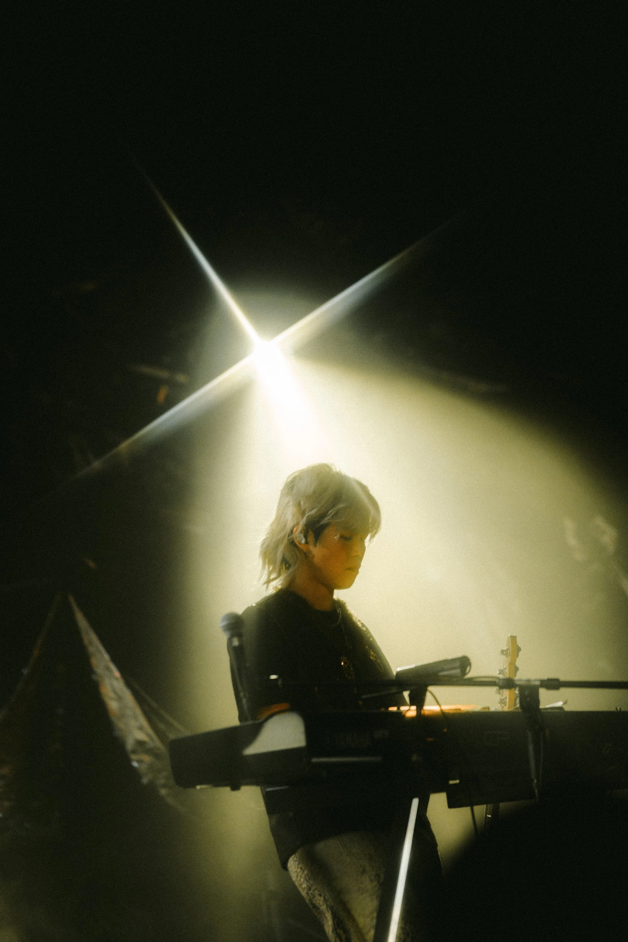 WHIZZ × GDJYB 30