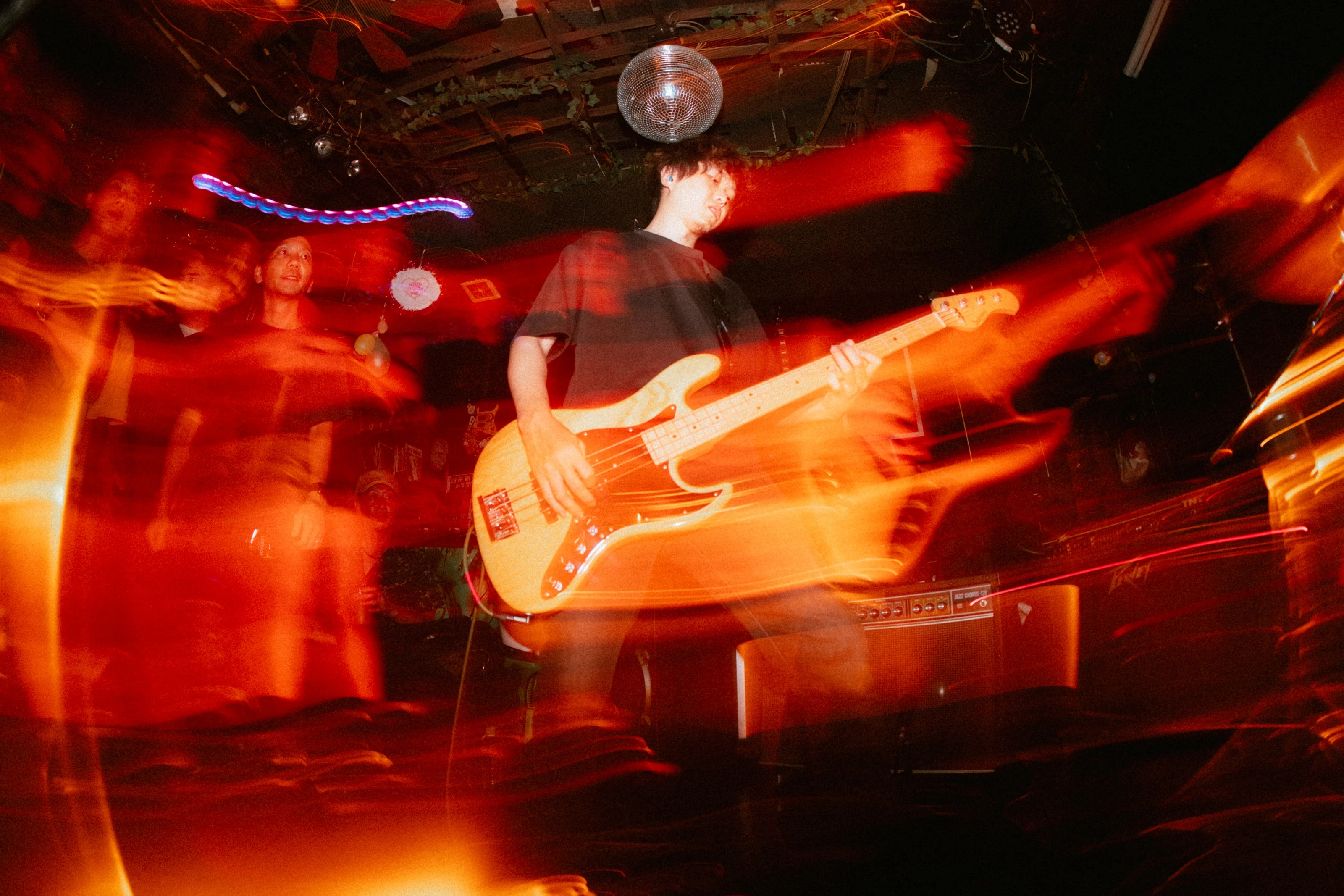 US:WE 25