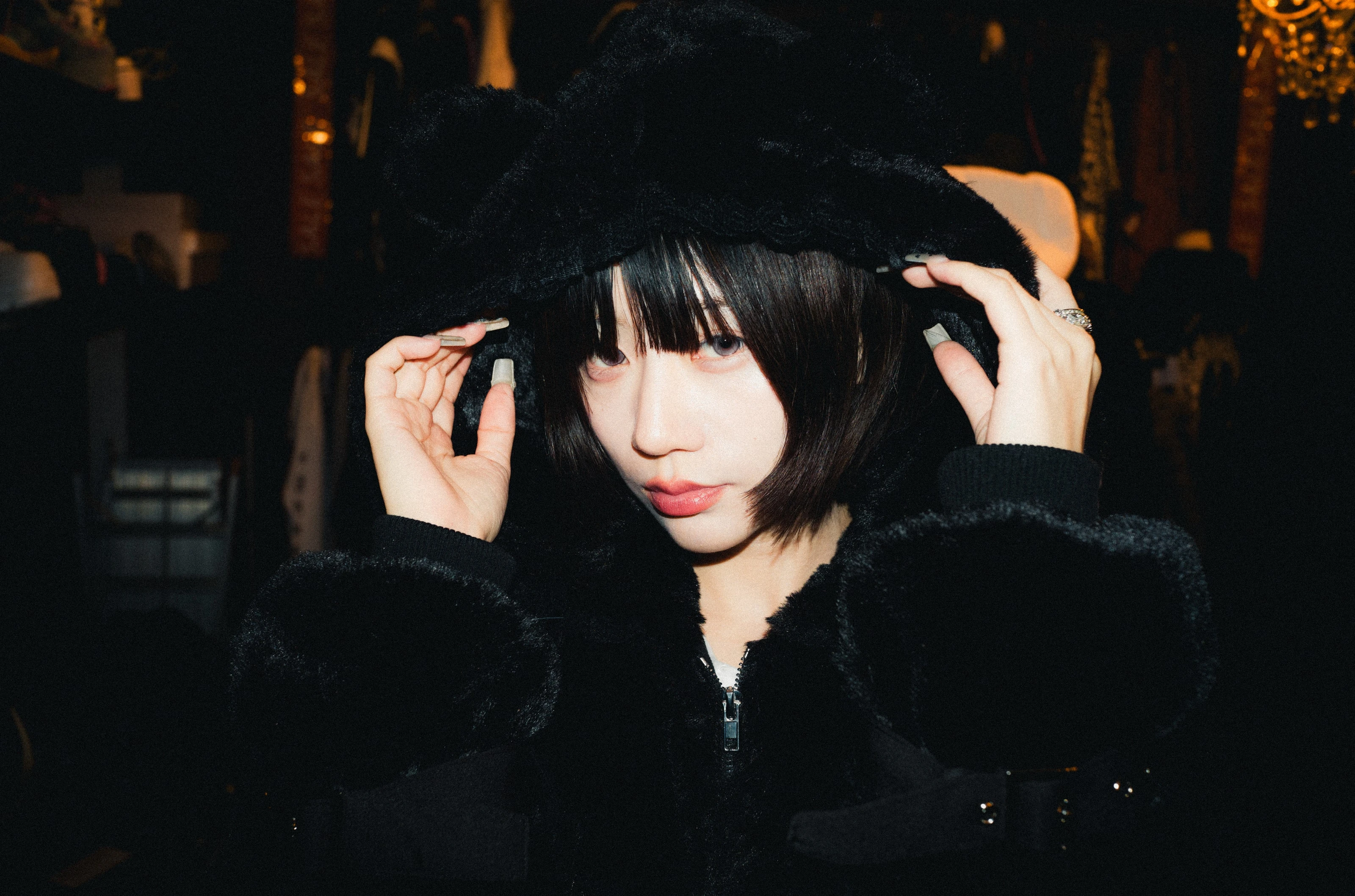 人像 13
