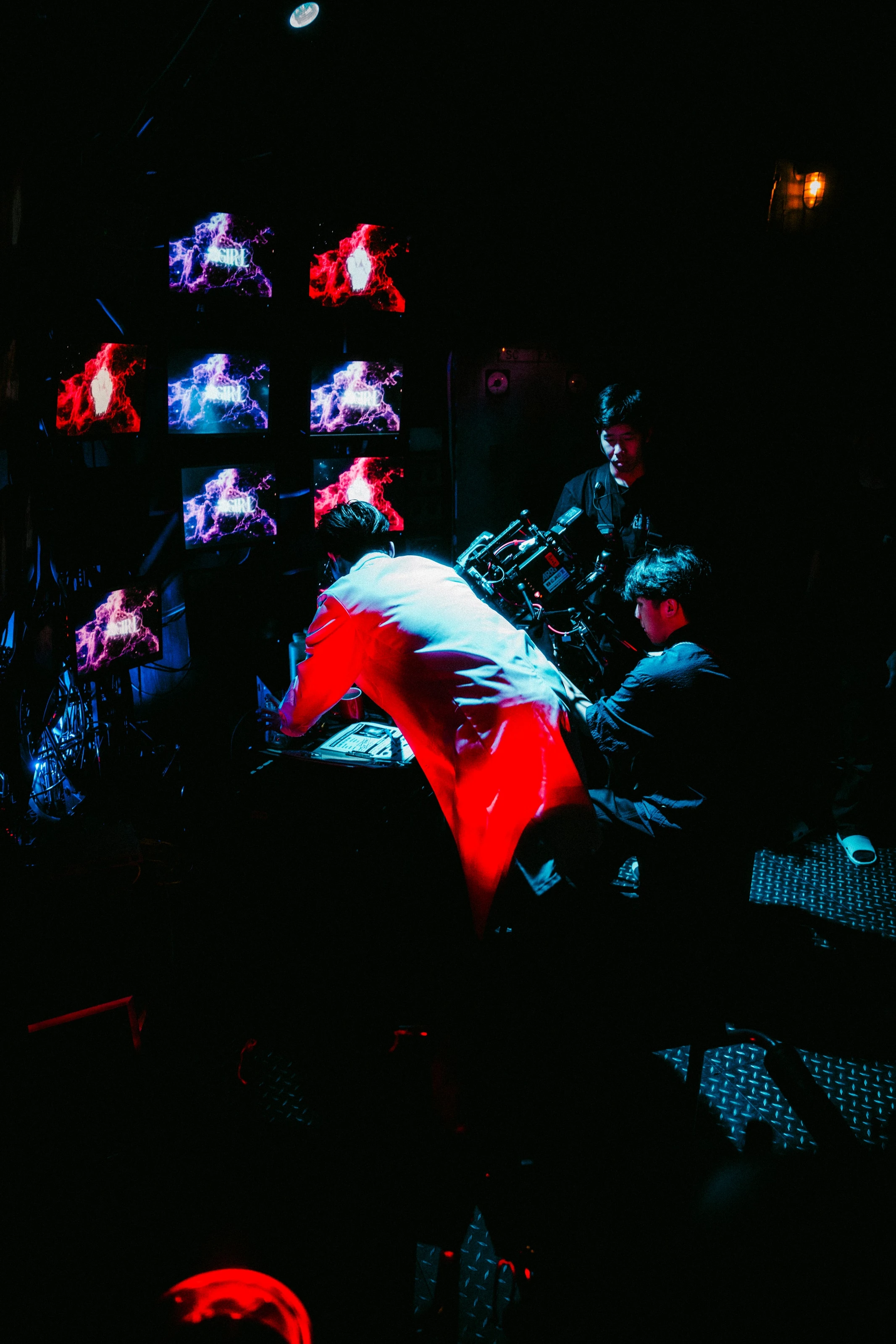 《KILLER》 1