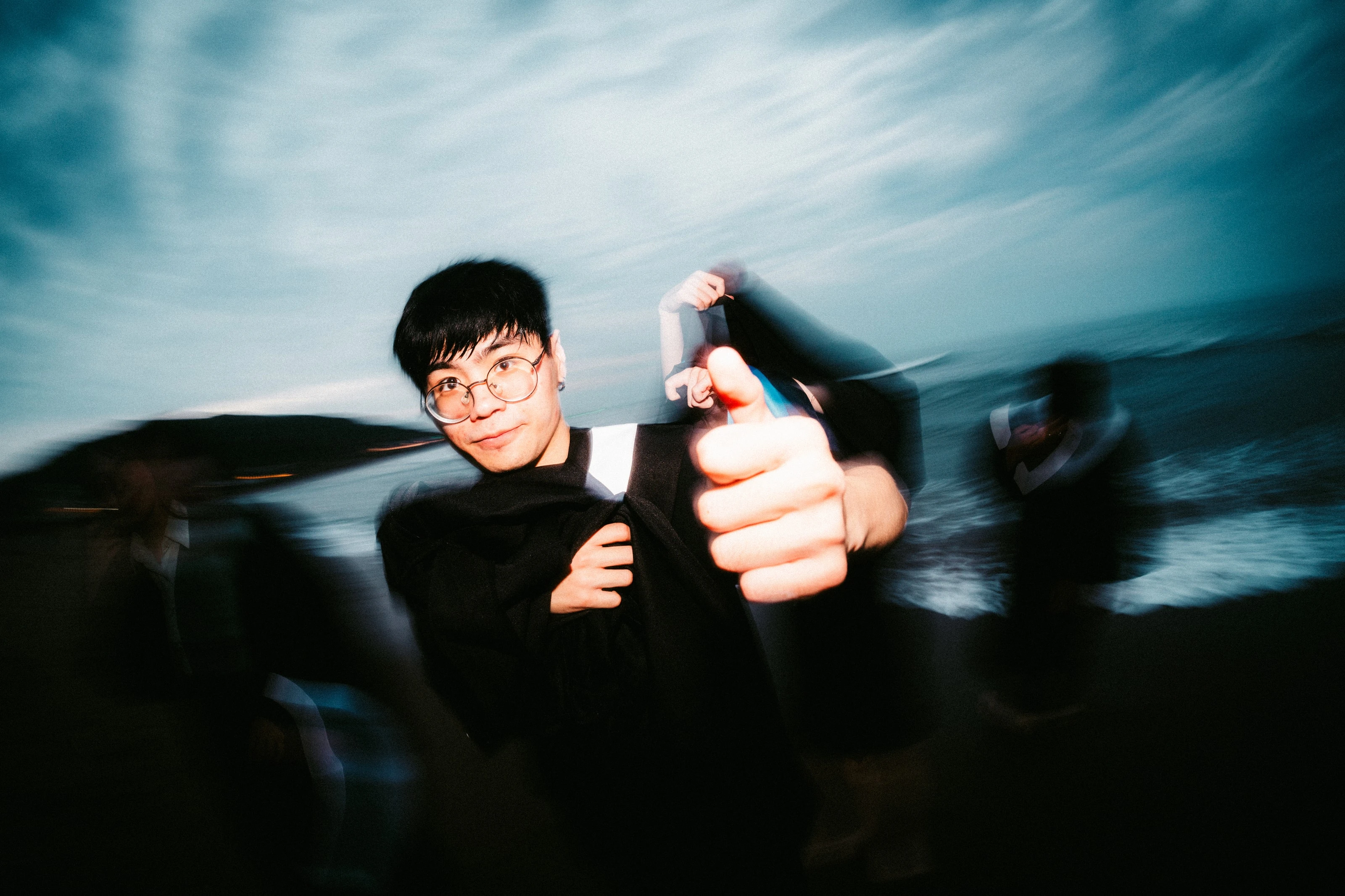 十六 10