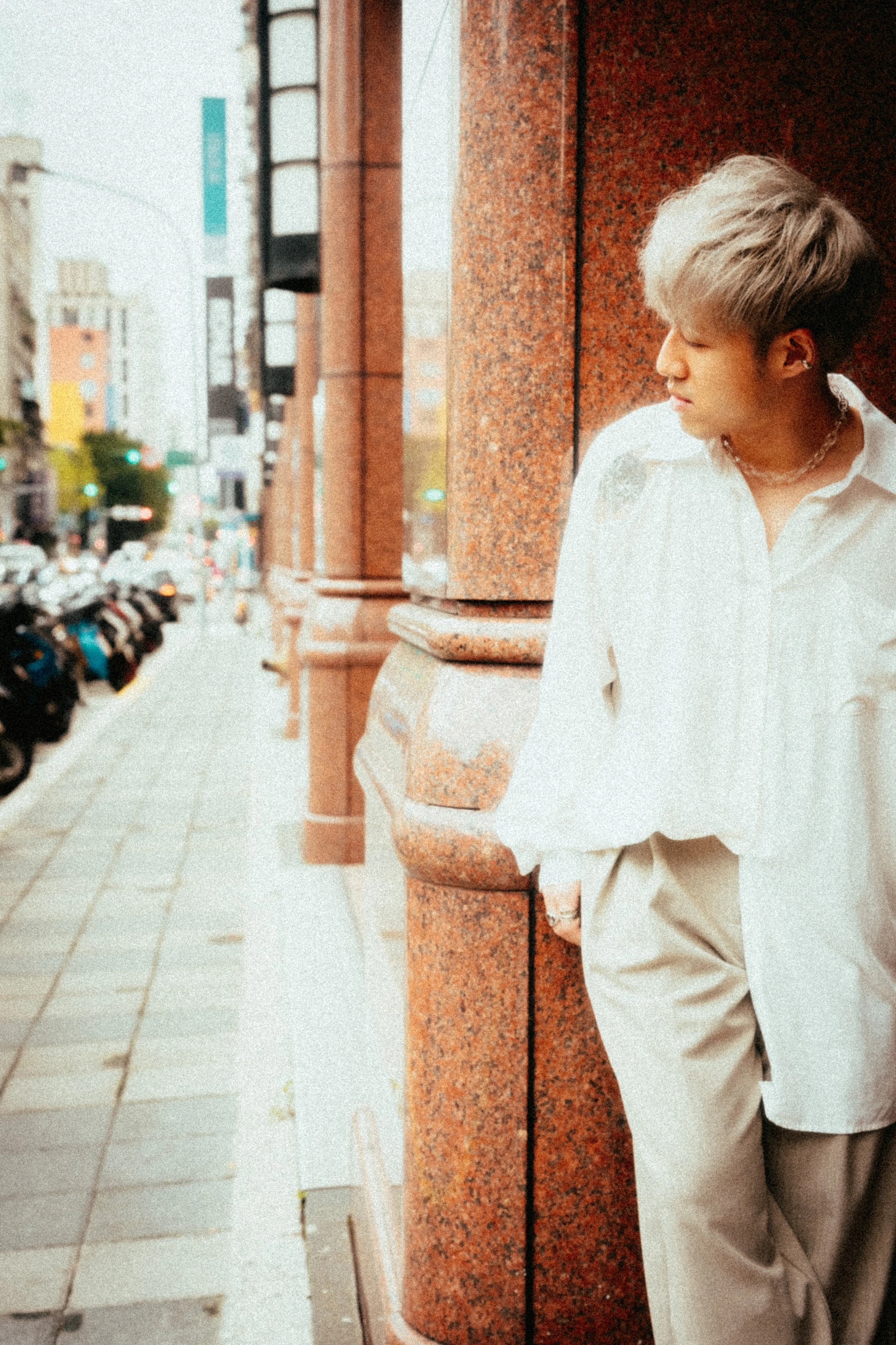 人像 12