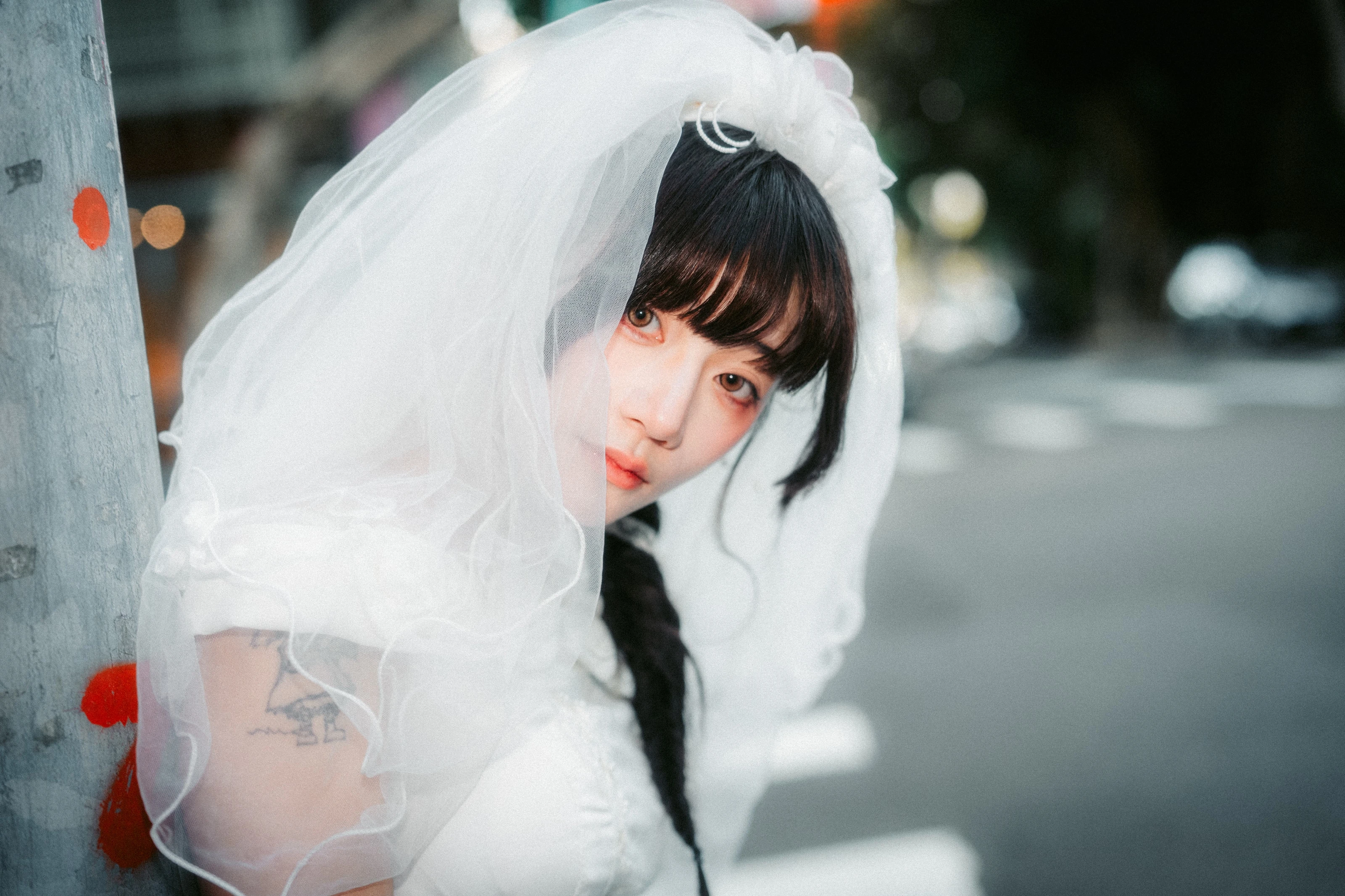 Portrait 16